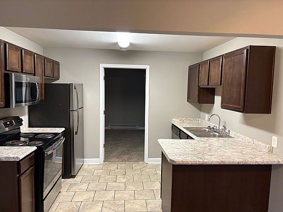 2nd image of 408 Southern Cross Dr #1