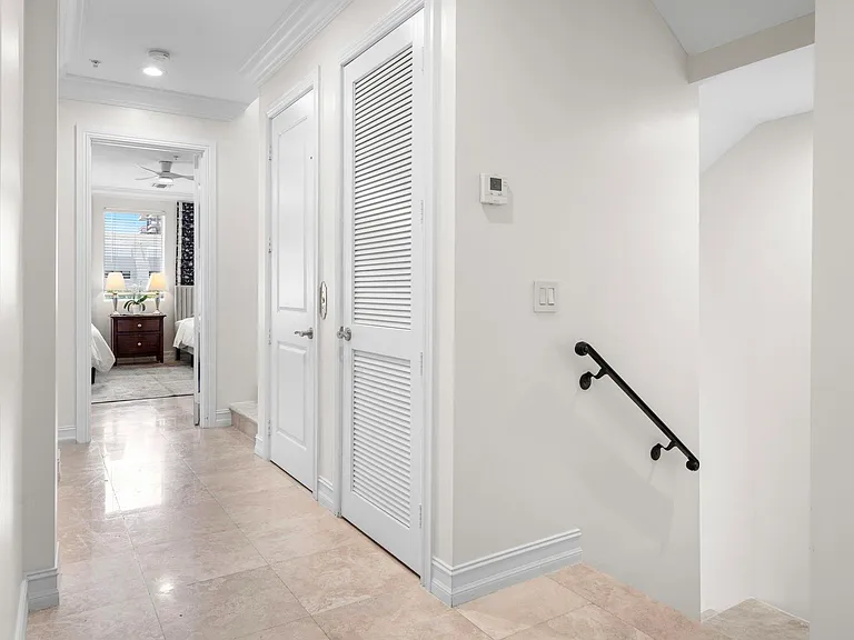514 N Birch Rd — Photo 33