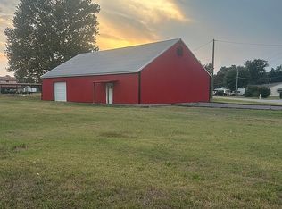 600 W Commercial St, Senath, MO 63876