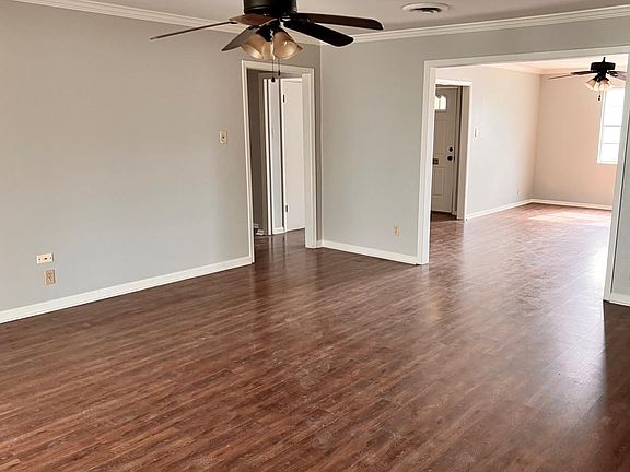 5th image of 5740 Regina Ln