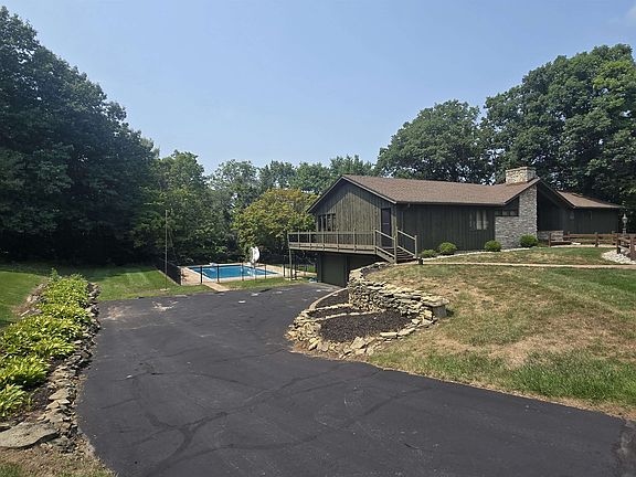 5th image of 2767 Park Ln