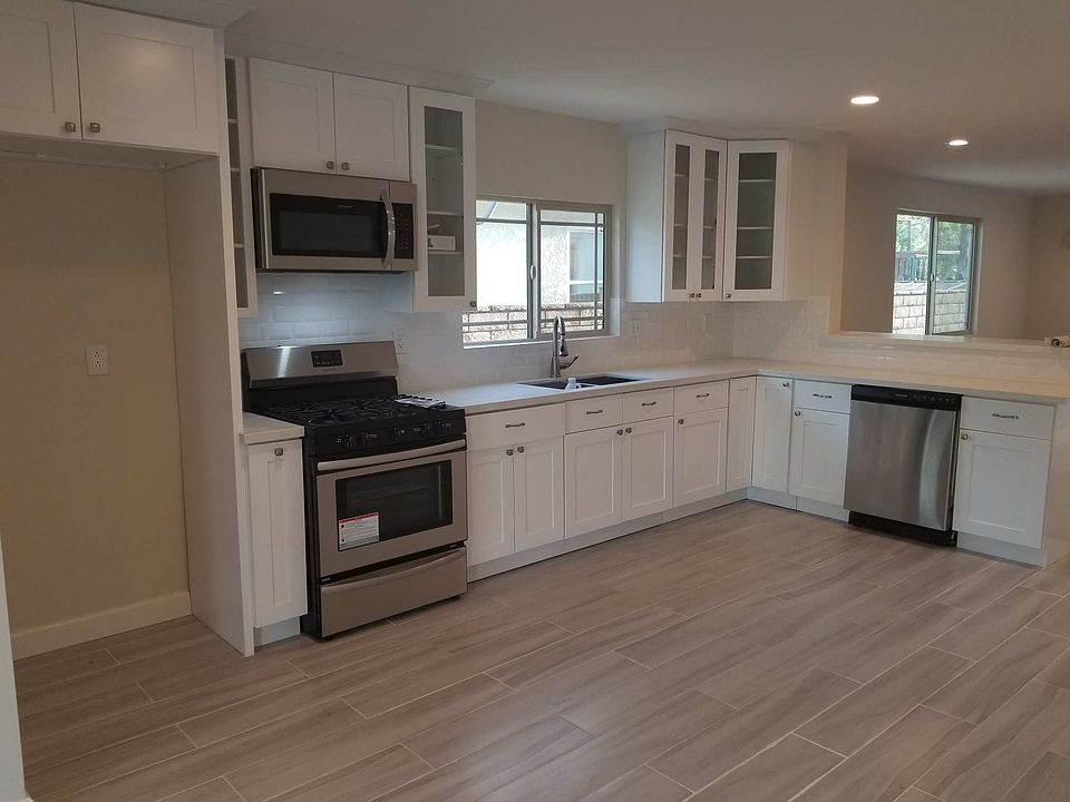 1st image of 10141 Jersey Ave