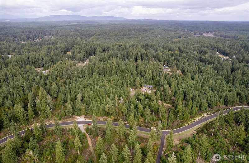 2nd image of 7201 SW Ridgeline Drive