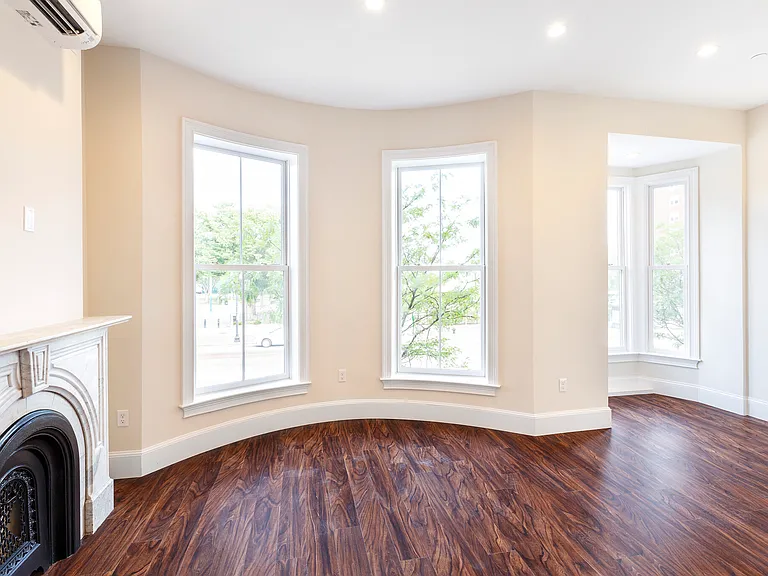 1902 Washington St #7X — Photo 9