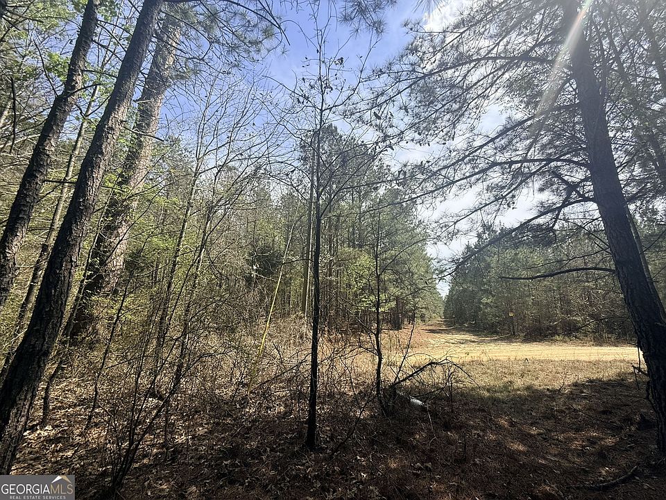 1st image of 15 Hollis Norman Rd