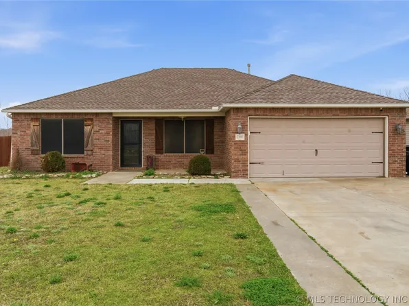 23090 S Jewell Dr, Claremore, OK 74019