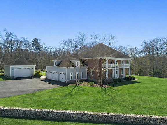 2nd image of 7 Taber Lane