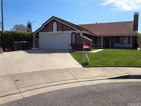 4th image of 22702 Peach Ct