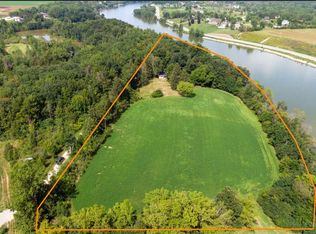 3981 Lost Dauphin Rd, Greenleaf, WI 54115