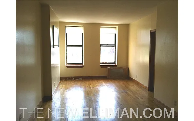 Rented by Douglas Elliman | media 21