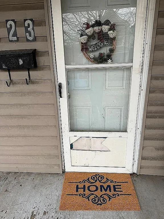 323 5th Ave photo 1