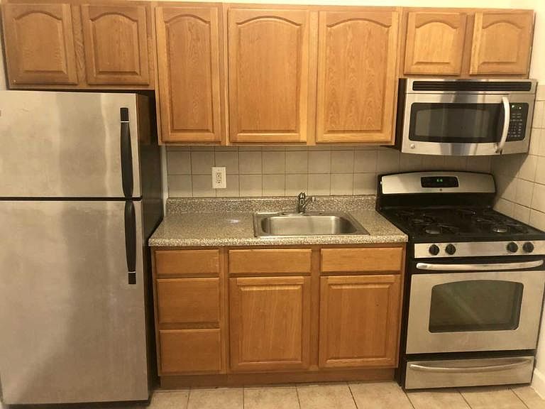 2nd image of 566 W 162nd St APT 34