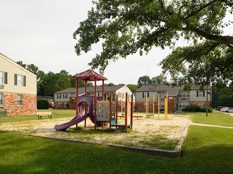 901 Colleton St — Photo 15