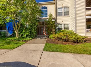 120 Acadia Ct APT 8, Princeton, NJ 08540