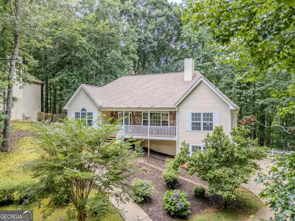 217 Bridgewater Trl, Canton, GA 30115