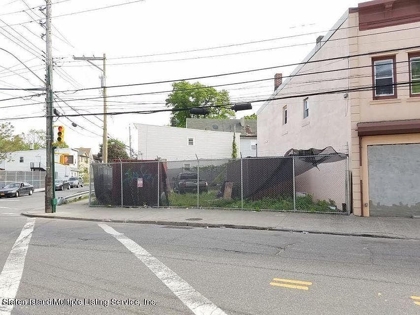 1st image of 3010 Richmond Ter #3012