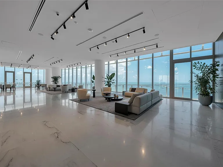 300 Biscayne Boulevard Way #2804 — Photo 37