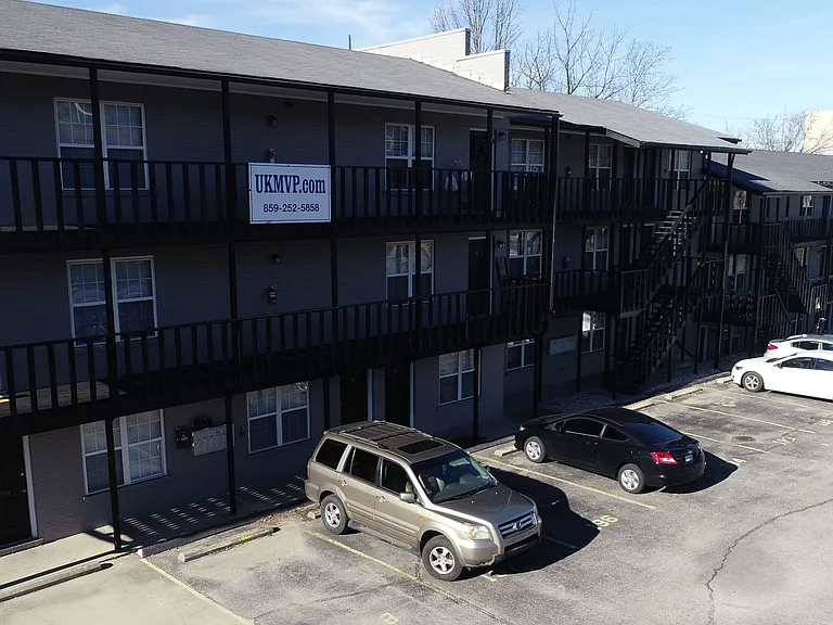 805 Press Avenue — Photo 4
