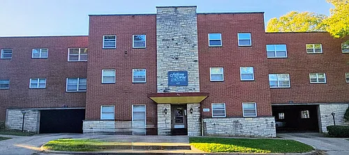 417 W Jefferson St Photo 1