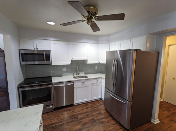 5 Gandson Ct UNIT 102