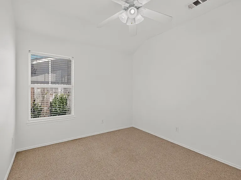 4184 Capstone Dr — Photo 14