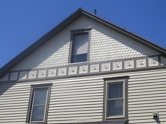 4th image of 49 Elm St