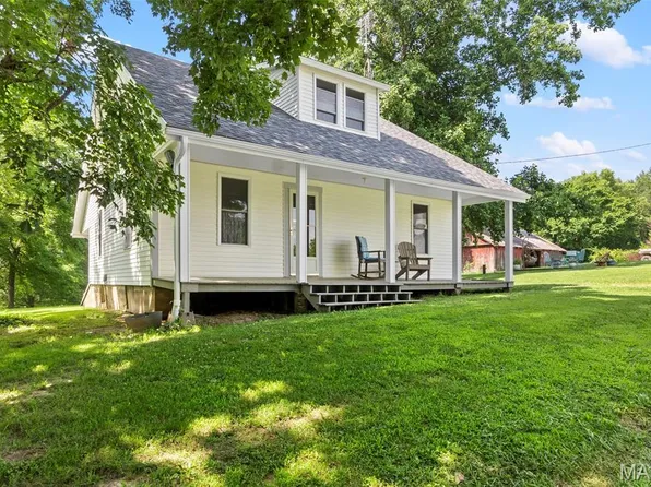 734 County Road 231, Cape Girardeau, MO 63701