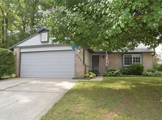 938 Timber Creek Ln, Greenwood, IN 46142