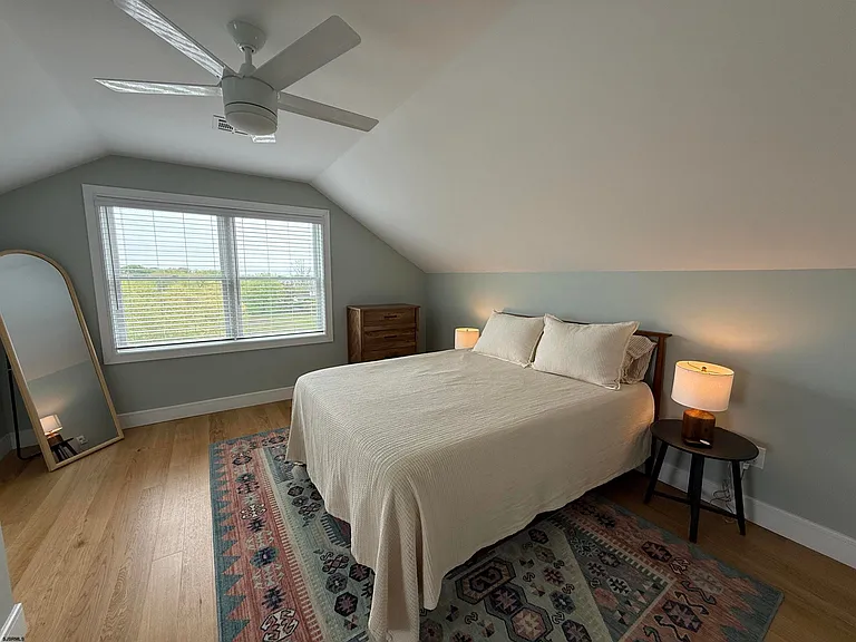 7607 Burk Ave — Photo 42