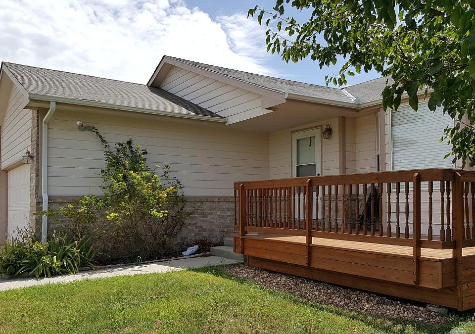 front with oversize porch