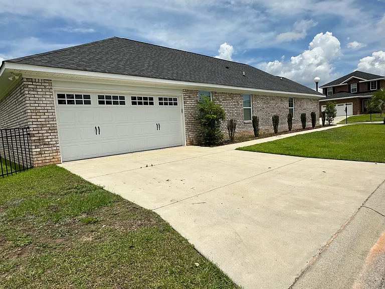 2102 Eureka Way — Photo 19
