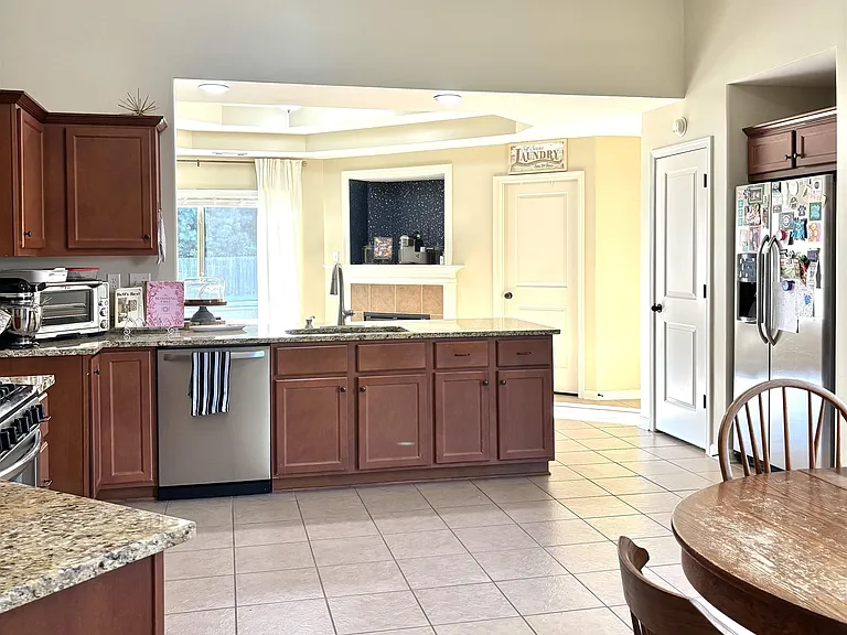 6399 William Hill Dr — Photo 11
