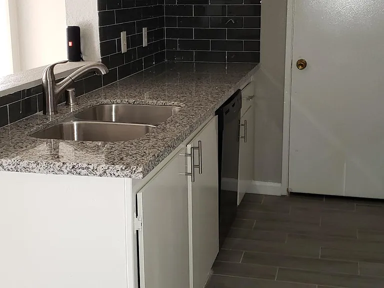 230 Mission Catalina Ln #105 — Photo 11
