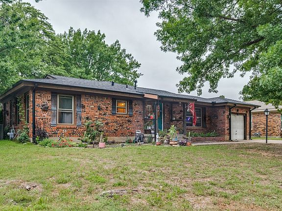 2nd image of 727 Norwood Dr