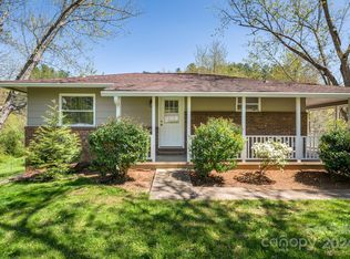 523 Johnston School Rd, Asheville, NC 28806