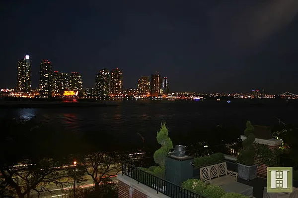 Rented by Halstead Real Estate | media 17