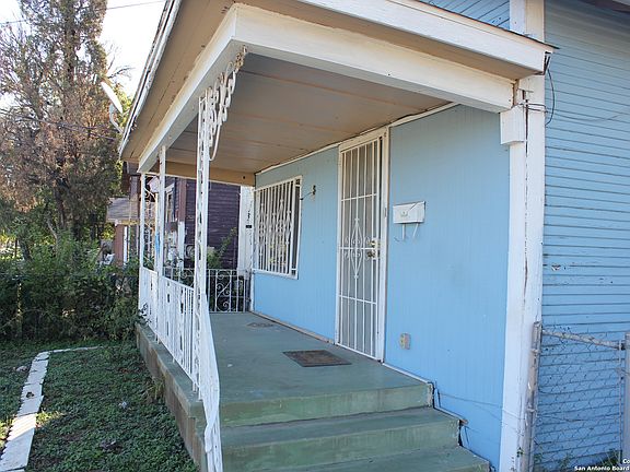 2nd image of 346 PENDLETON AVE