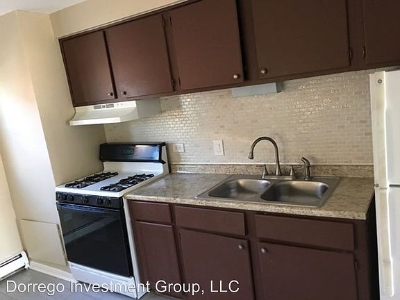 2nd image of 371 Yates Ave APT 8