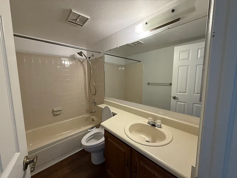 12043 W Cross Dr #102 — Photo 7