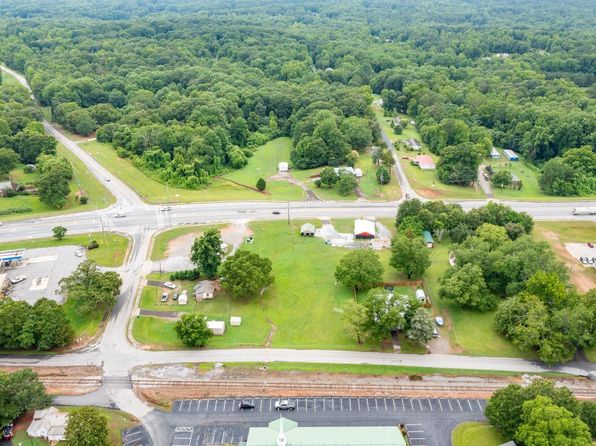 5111 Us Highway 441 S, Nicholson, GA 30565