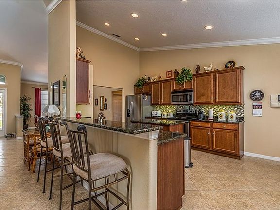 3rd image of 4221 Mandolin Blvd