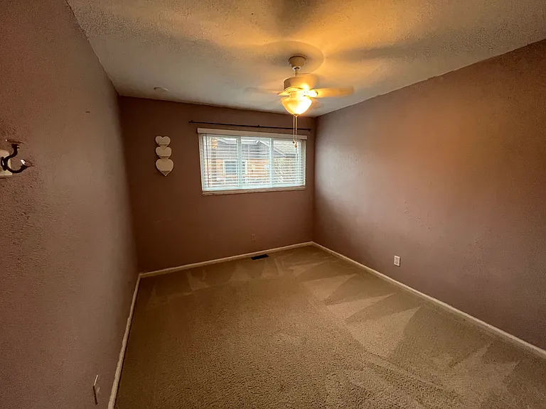 301 S Village Dr — Photo 30