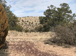 30605 W Conejo Rd, Seligman, AZ 86337