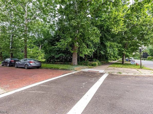 2962 W 14th St, Cleveland, OH 44113