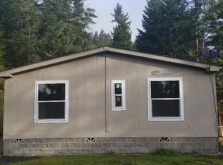 953 Lockwood Rd, Roseburg, OR 97471