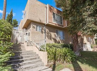 7319 Hazeltine Ave, Van Nuys, CA 91405