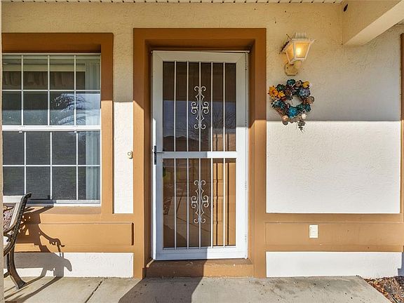 5th image of 8492 SW 61st Terrace Rd