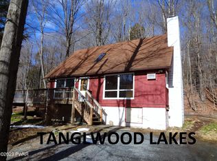 101 Cold Spring Ln, Greentown, PA 18426