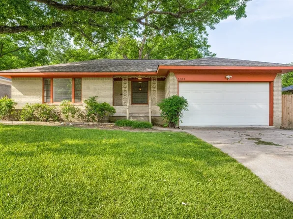 7208 Piedmont Dr, Dallas, TX 75227