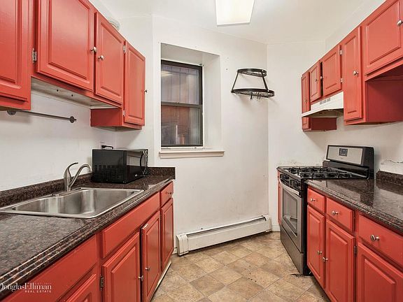 5th image of 233 W 134th St APT 4A